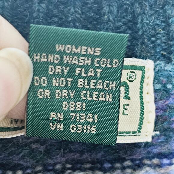 L.L. Bean 100% Wool Cardigan Size M Vest Fair Isle Vintage 90's USA Green Retro - Picture 5 of 5